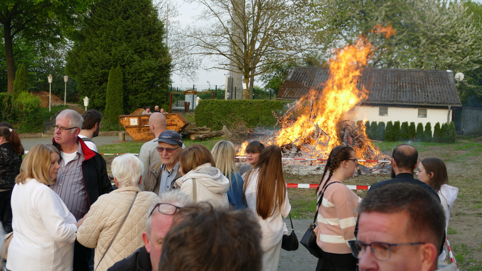 You are currently viewing Osterfeuer 2025 (Fotos)